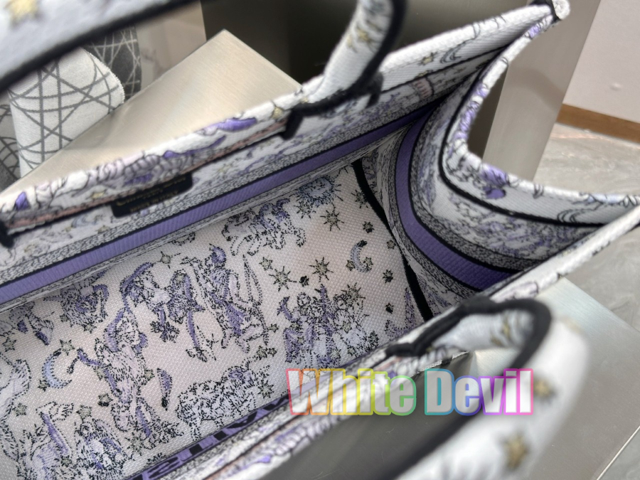 하얀악마 디올 북토트 (14).jpg