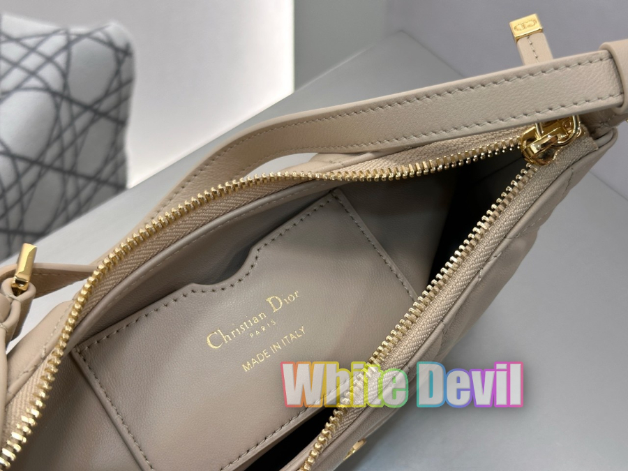 하얀악마 디올 시갈 (15).jpg