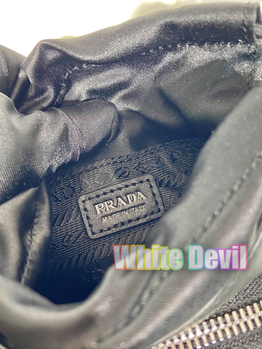 하얀악마 프라다 가방 (11).jpg