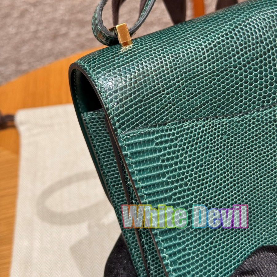 하얀악마 에르 콘스탄스 (15).jpg