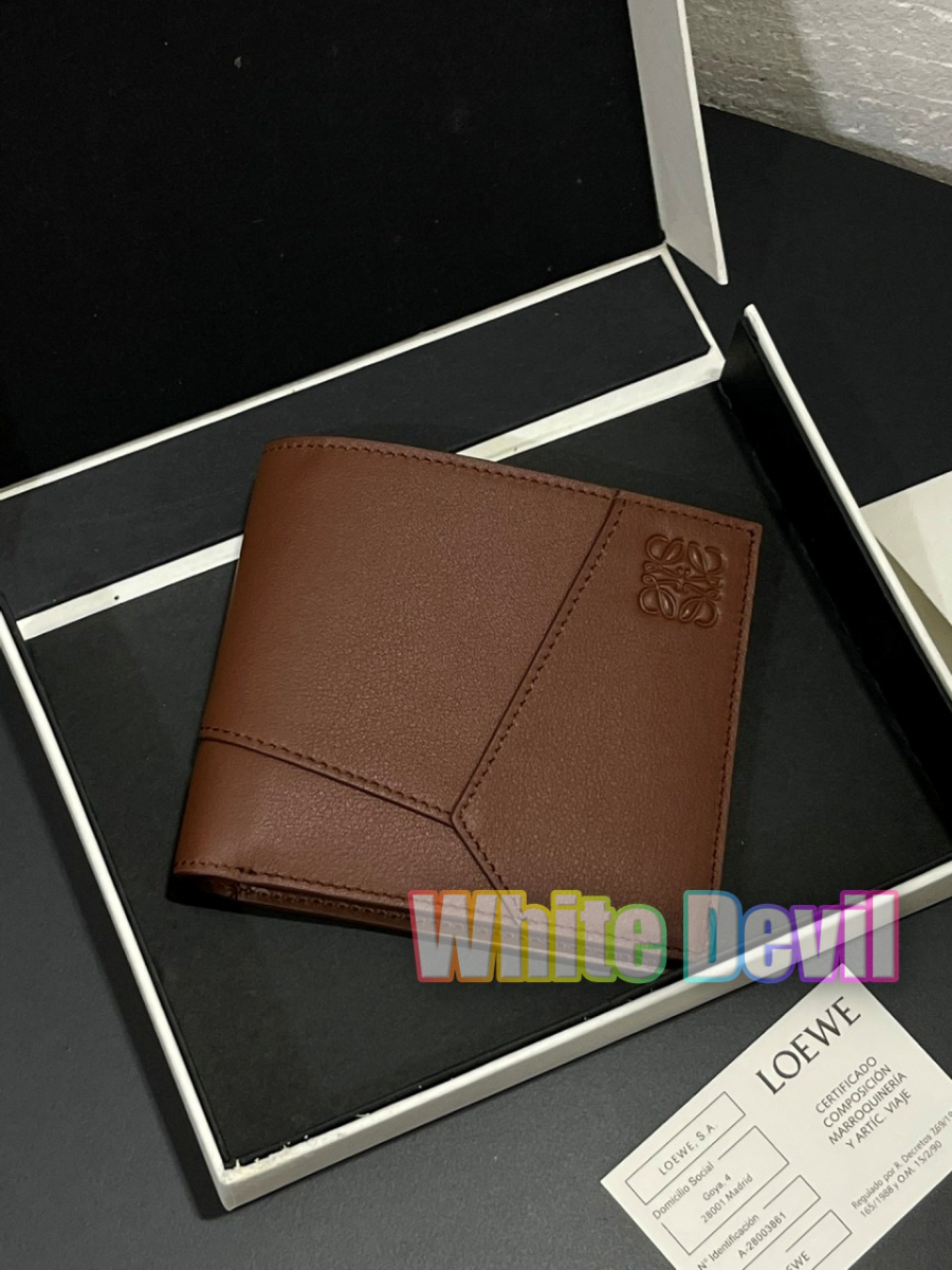 하얀악마 로에베 지갑 (2).jpg