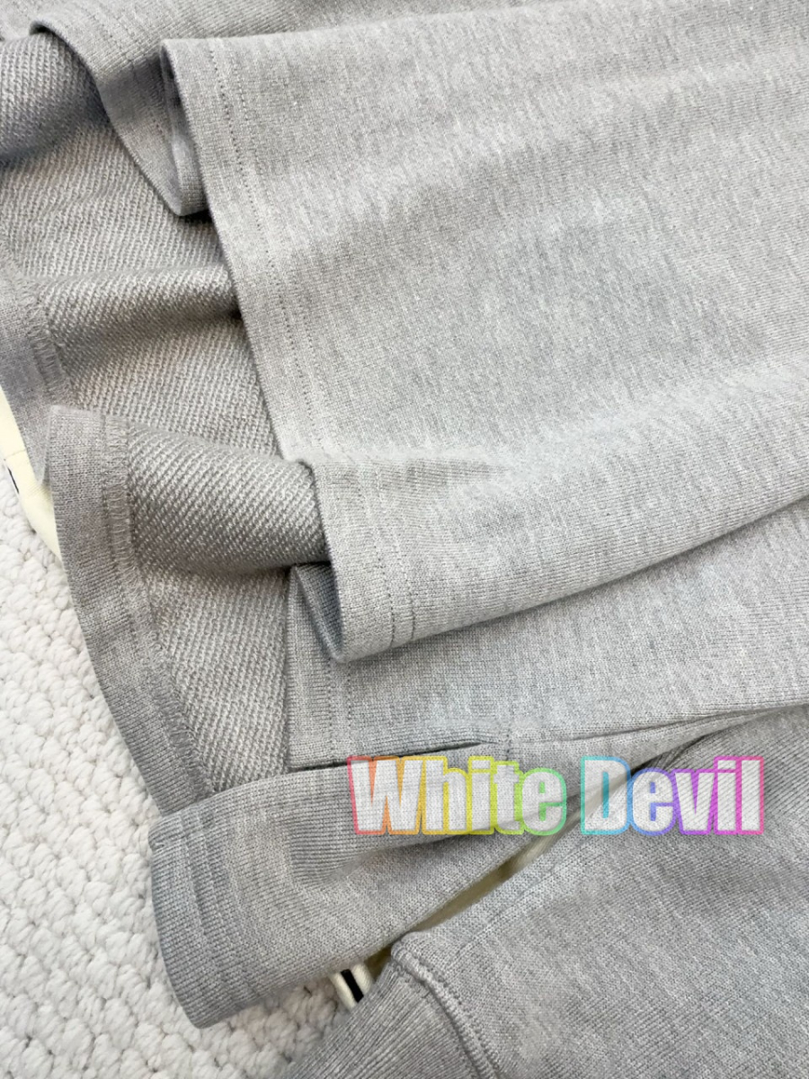 하얀악마 로에베 티셔츠 (17).jpg