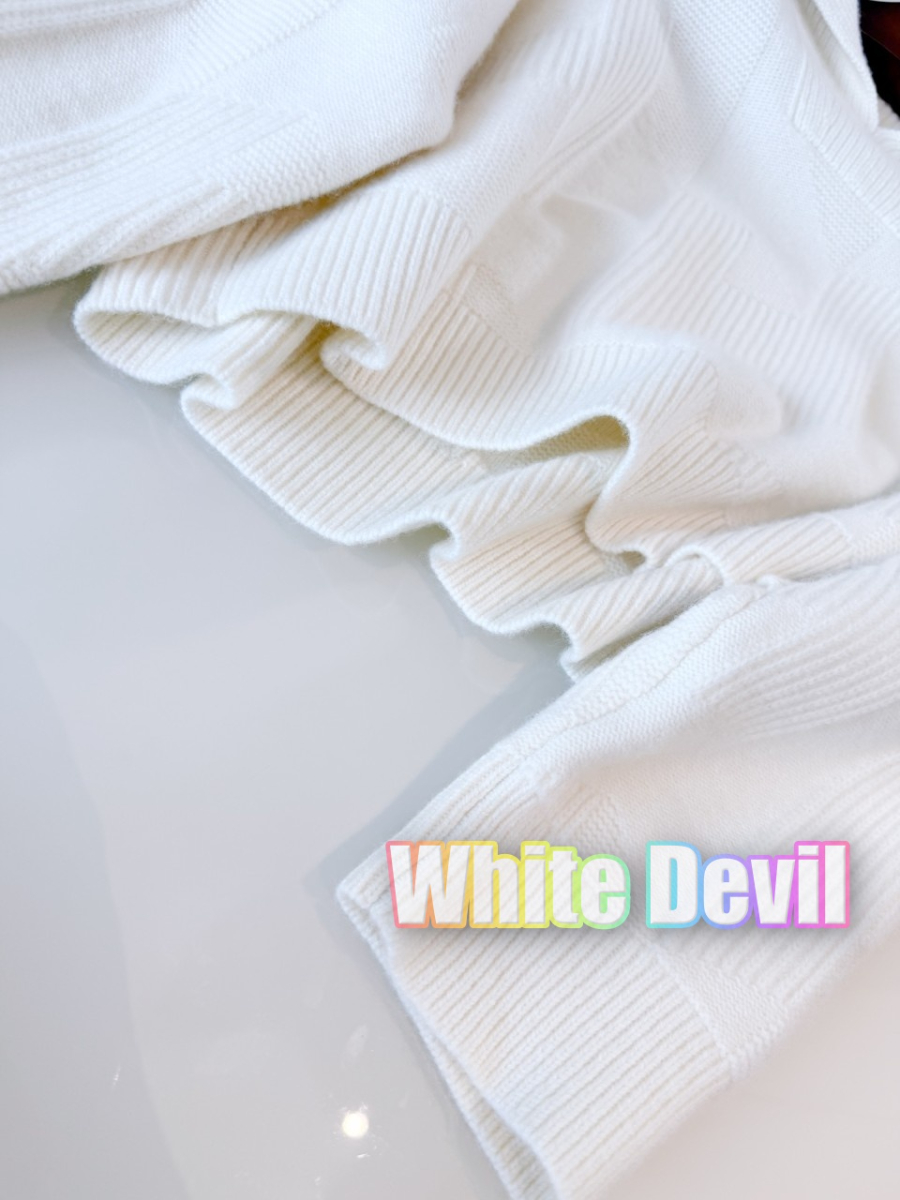 하얀악마 에르 니트 (8).jpg
