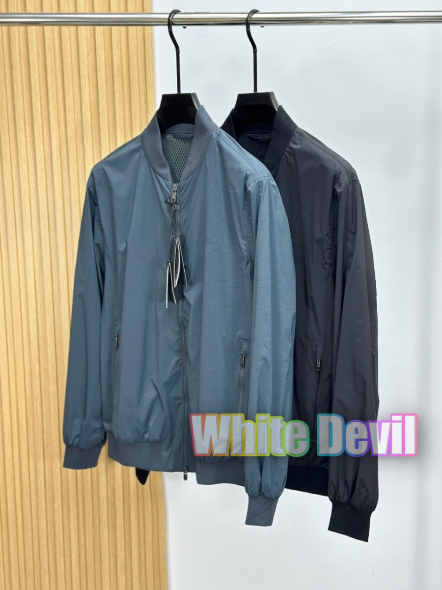 하얀악마 제냐 점퍼 (1).jpg