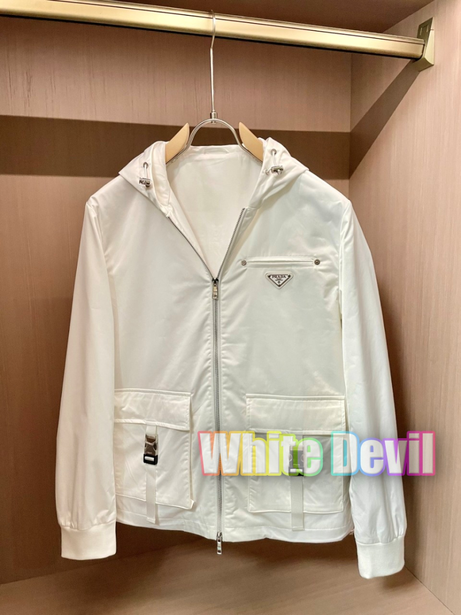 하얀악마 프라다 점퍼 (1).jpg