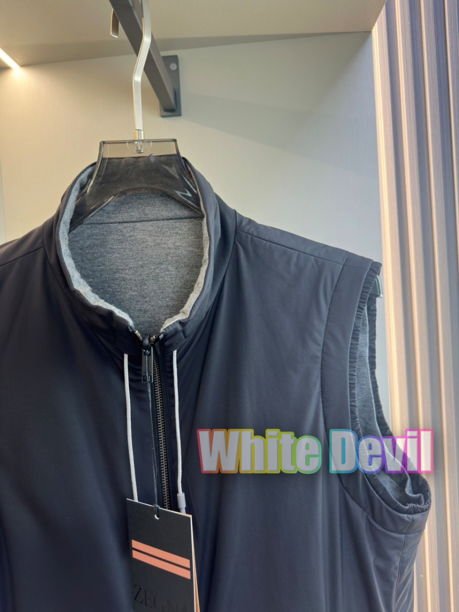 하얀악마 제냐 조끼 (7).jpg