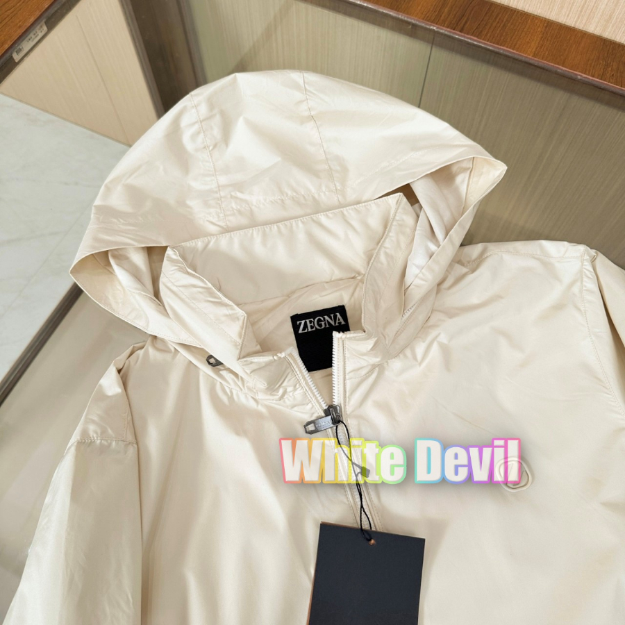 하얀악마 제냐 자켓 (3).jpg