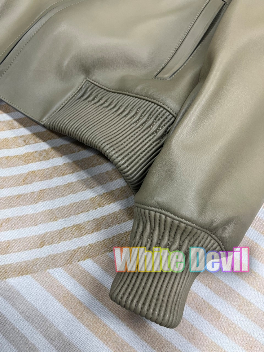 하얀악마 벨루티 가죽자켓 (15).jpg