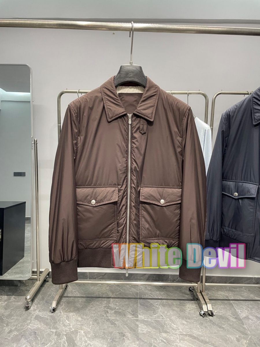 하얀악마 쿠치넬리 점퍼 (7).jpg