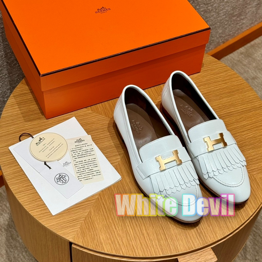 하얀악마 에르 로얄 (1).jpg