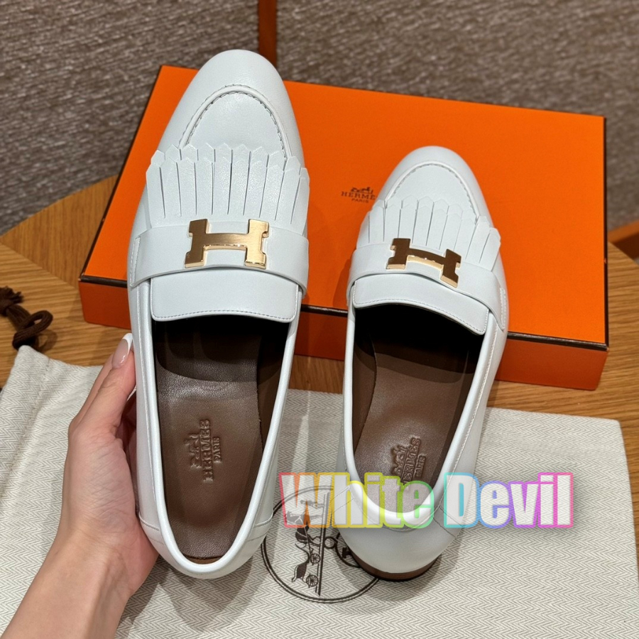 하얀악마 에르 로얄 (3).jpg