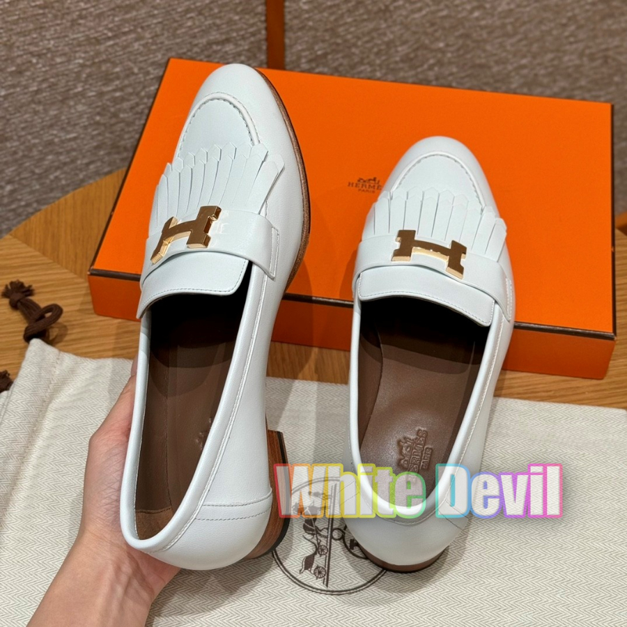 하얀악마 에르 로얄 (4).jpg