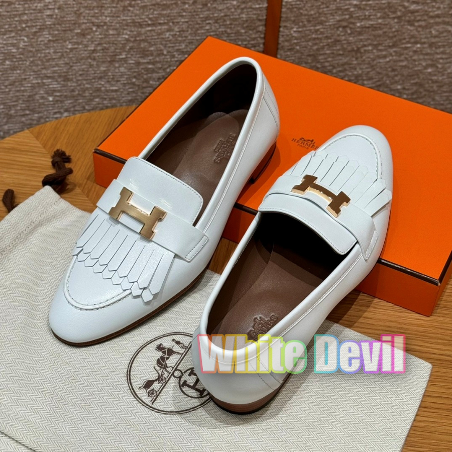 하얀악마 에르 로얄 (6).jpg