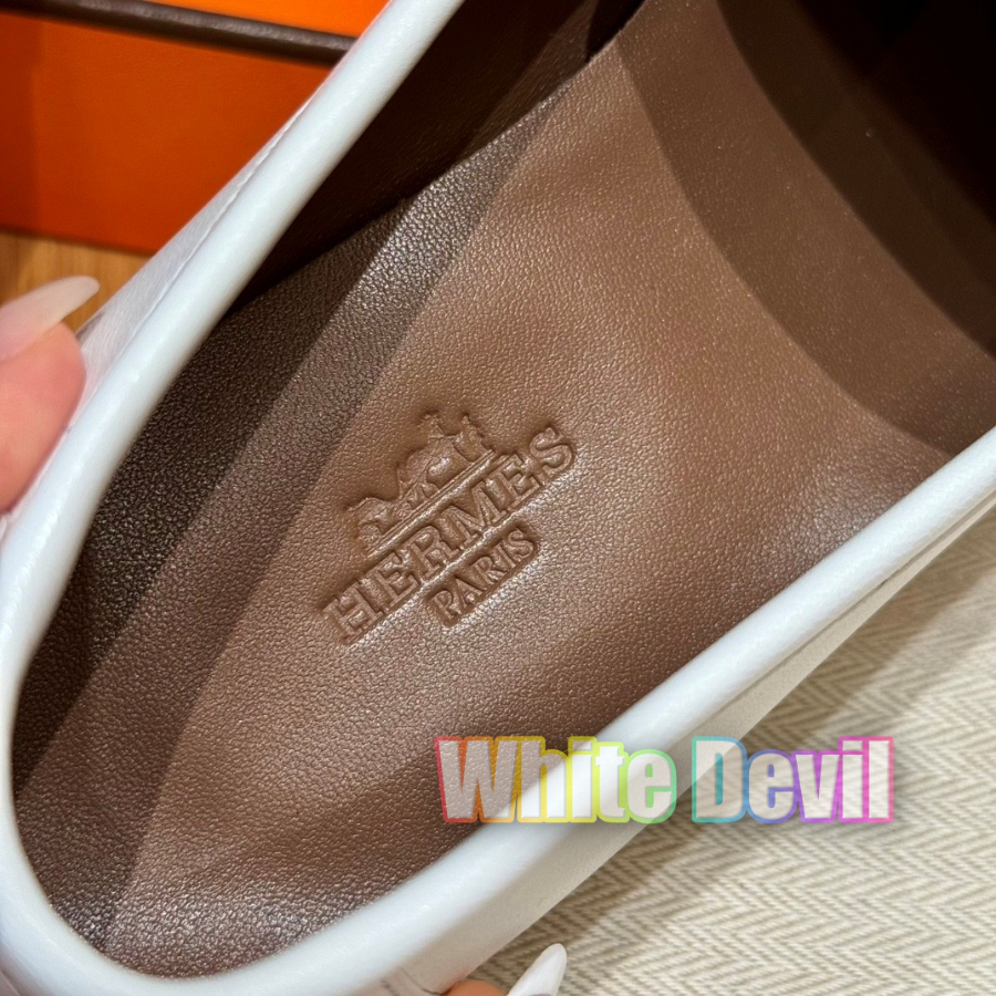 하얀악마 에르 로얄 (14).jpg