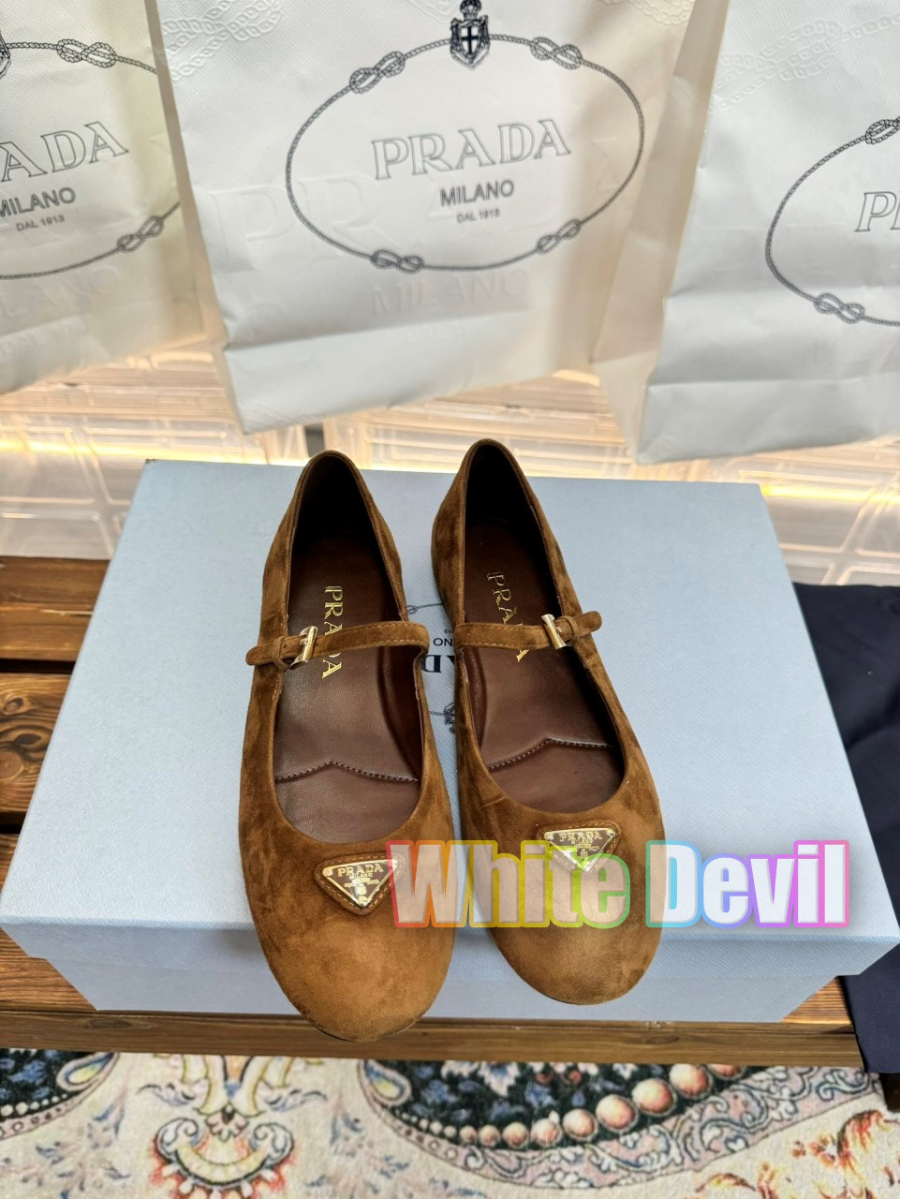 하얀악마 프라다 플랫 (4).jpg
