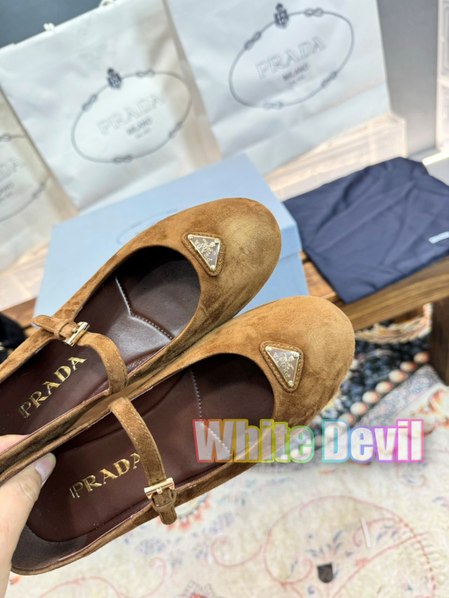 하얀악마 프라다 플랫 (8).jpg