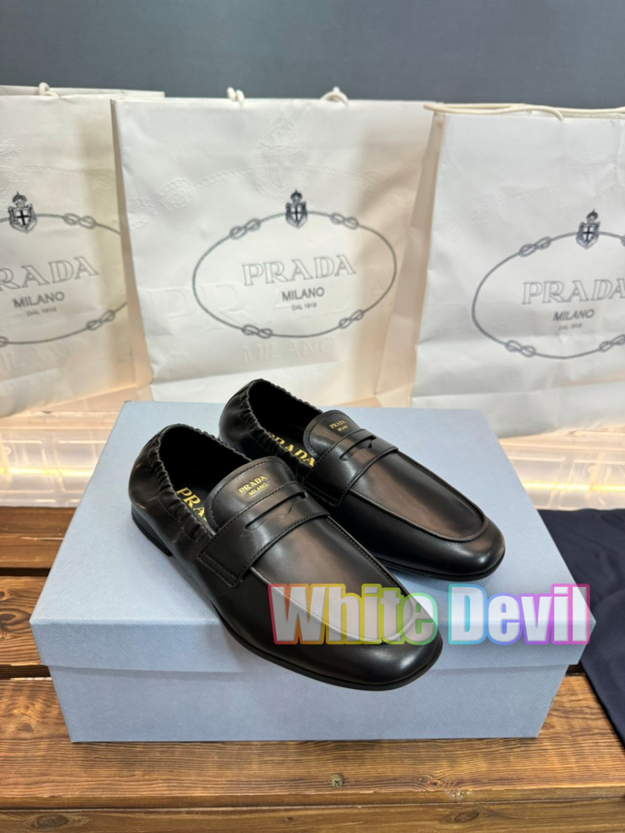 하얀악마 프라다 로퍼 (1).jpg