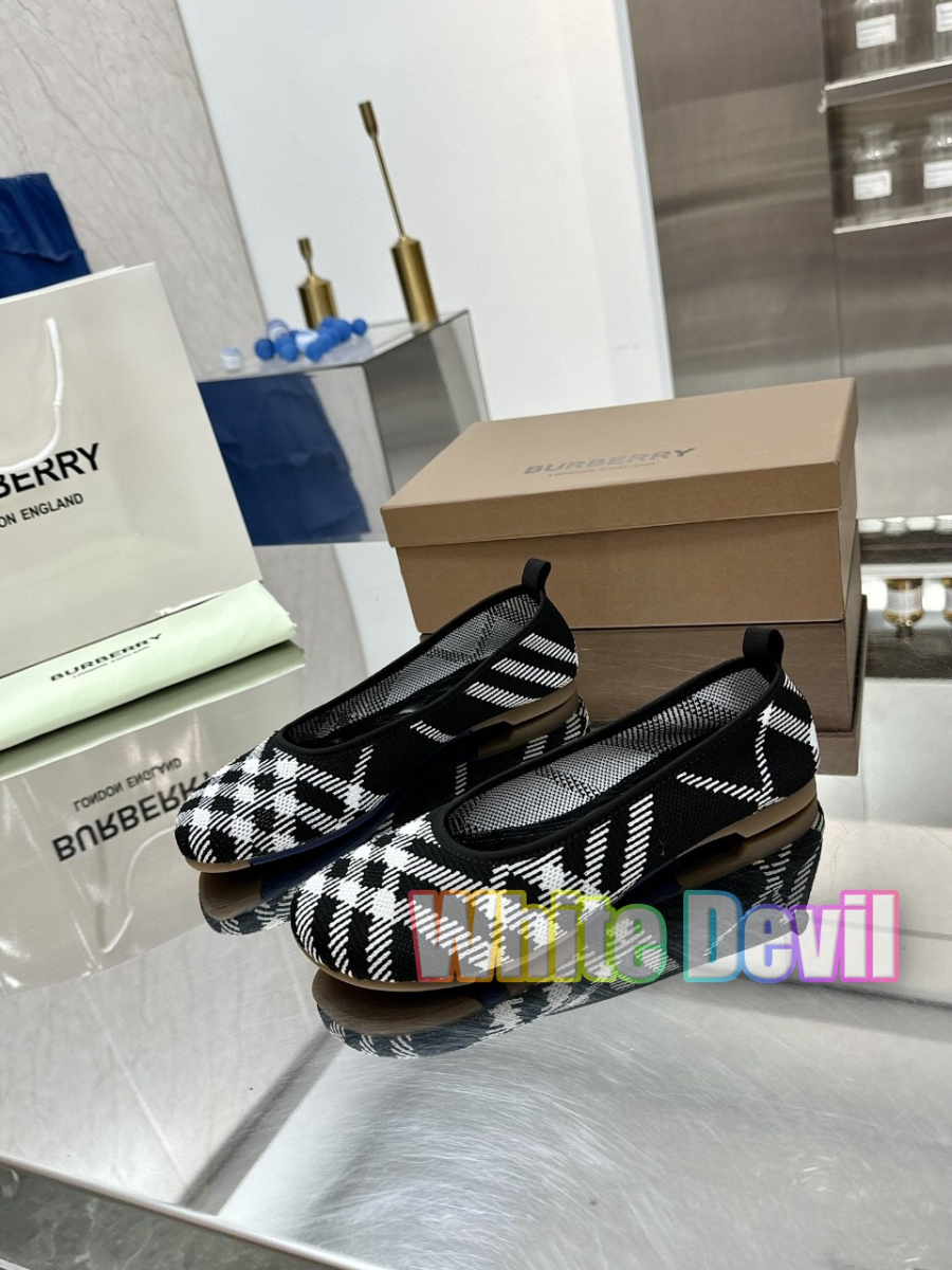 하얀악마 버버리 플랫 (3).jpg