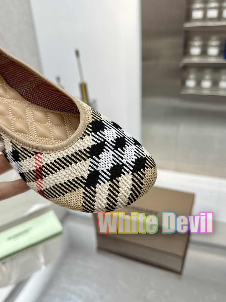 하얀악마 버버리 플랫 (10).jpg