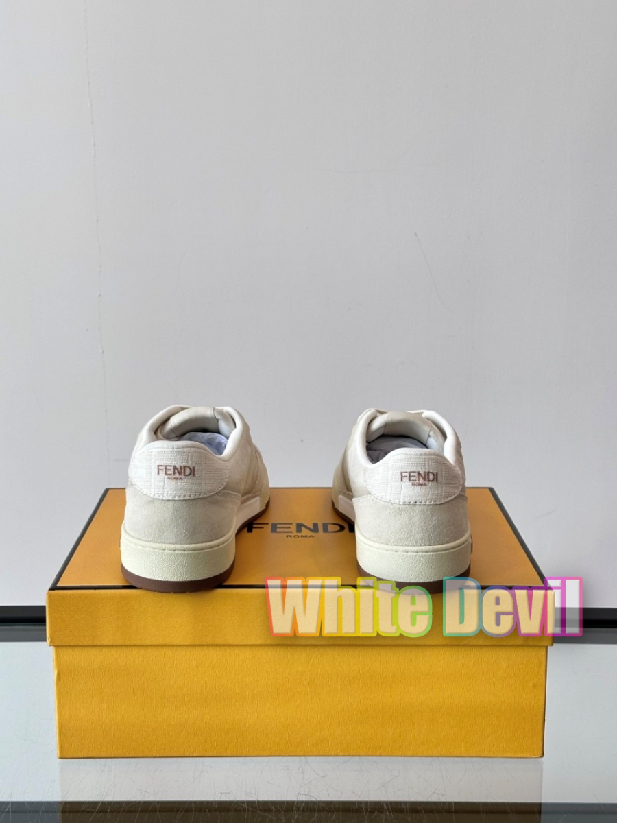 하얀악마 펜디 운동화 (9).jpg