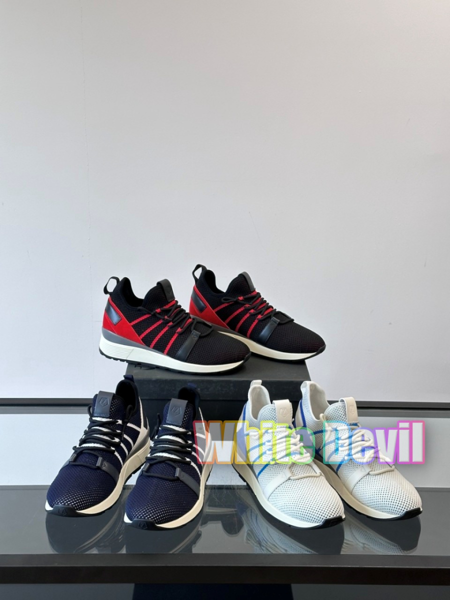 하얀악마 제냐 운동화 (1).jpg