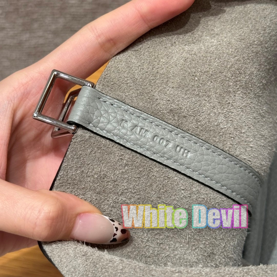 하얀악마 에르 피코탄 (6).jpg