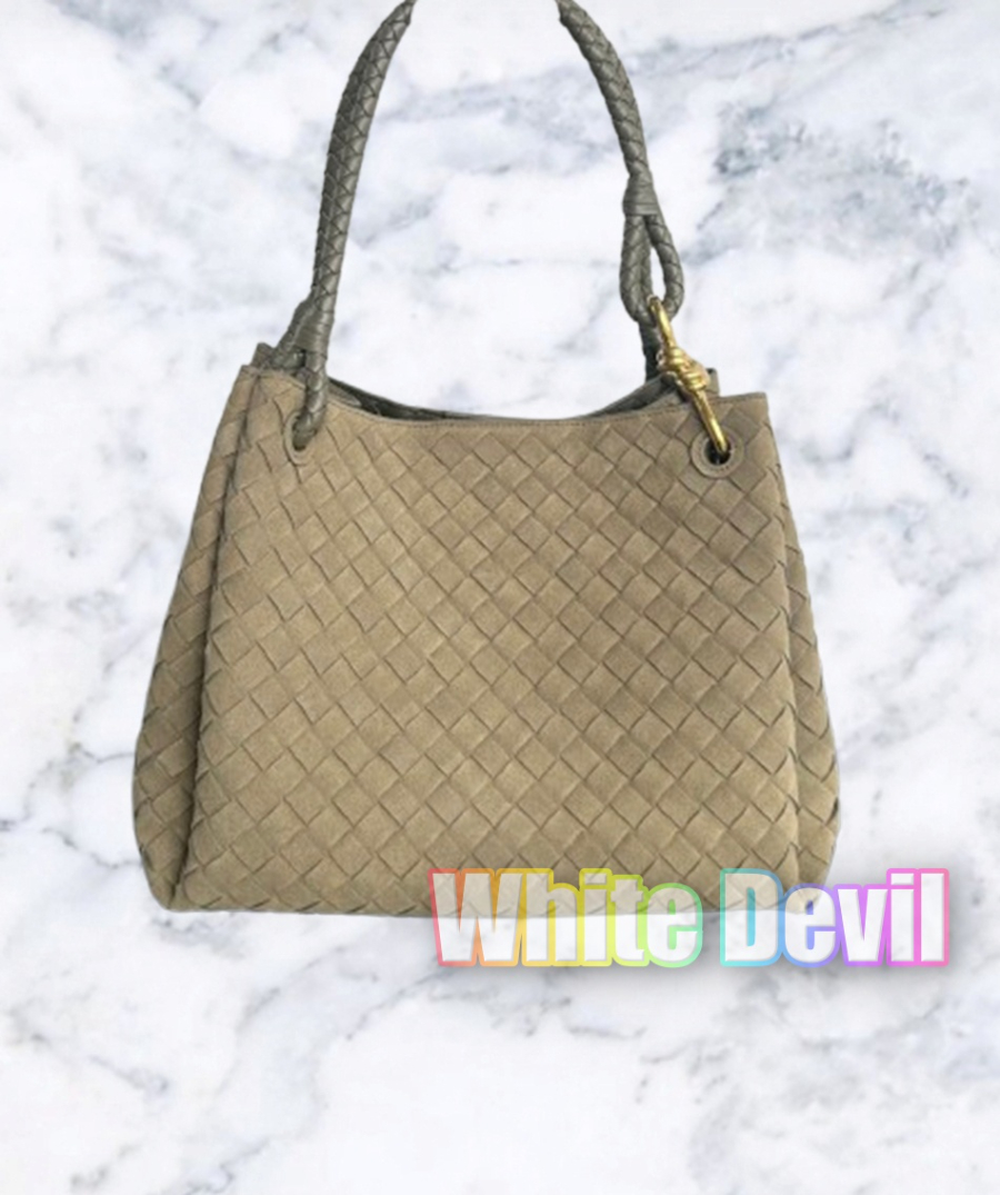 하얀악마 보테가 파라슈트 (12).jpg