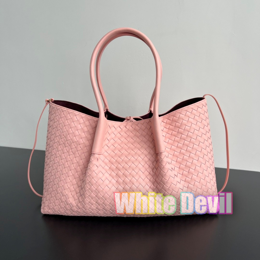 하얀악마 보테가 피나코데카 (1).jpg