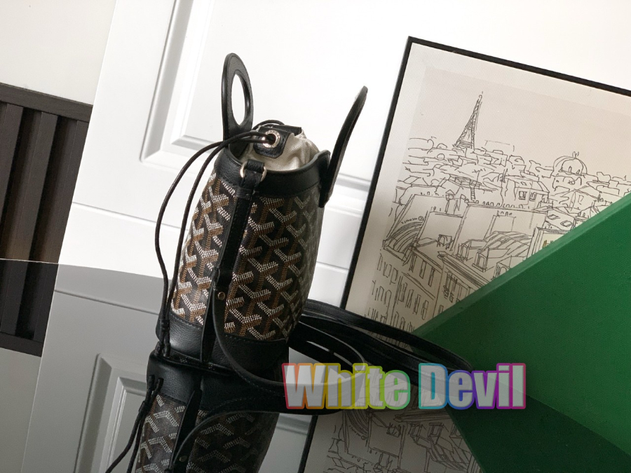 하얀악마 고야드 벨루가 (2).jpg