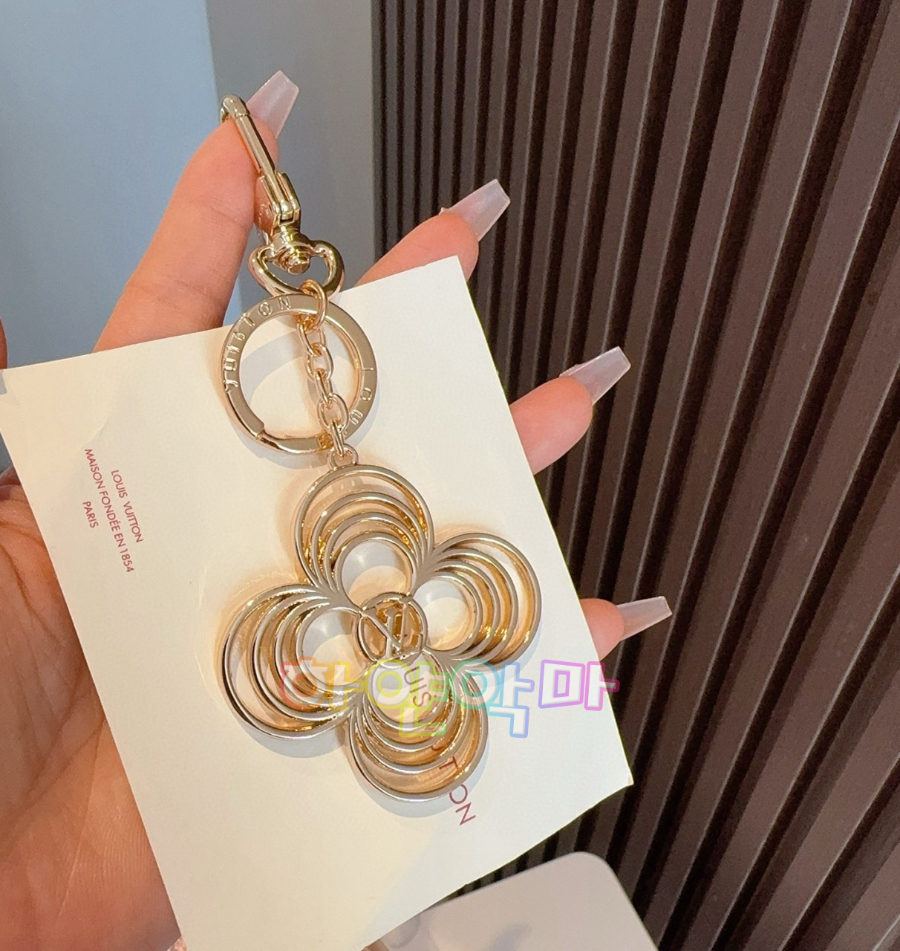 하얀악마 루이 키링 (2).jpg