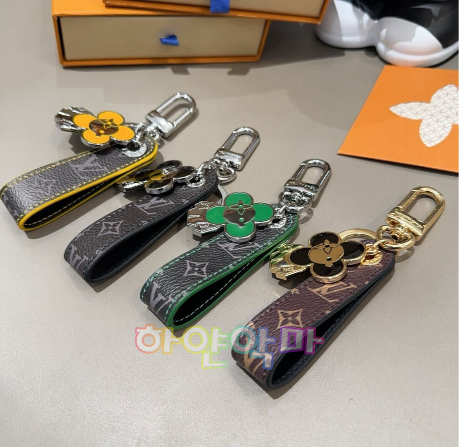 하얀악마 루이 키링 (2).jpg