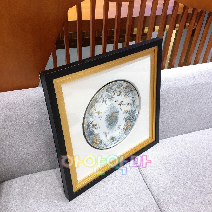 하얀악마 에르 액자 (6).jpg