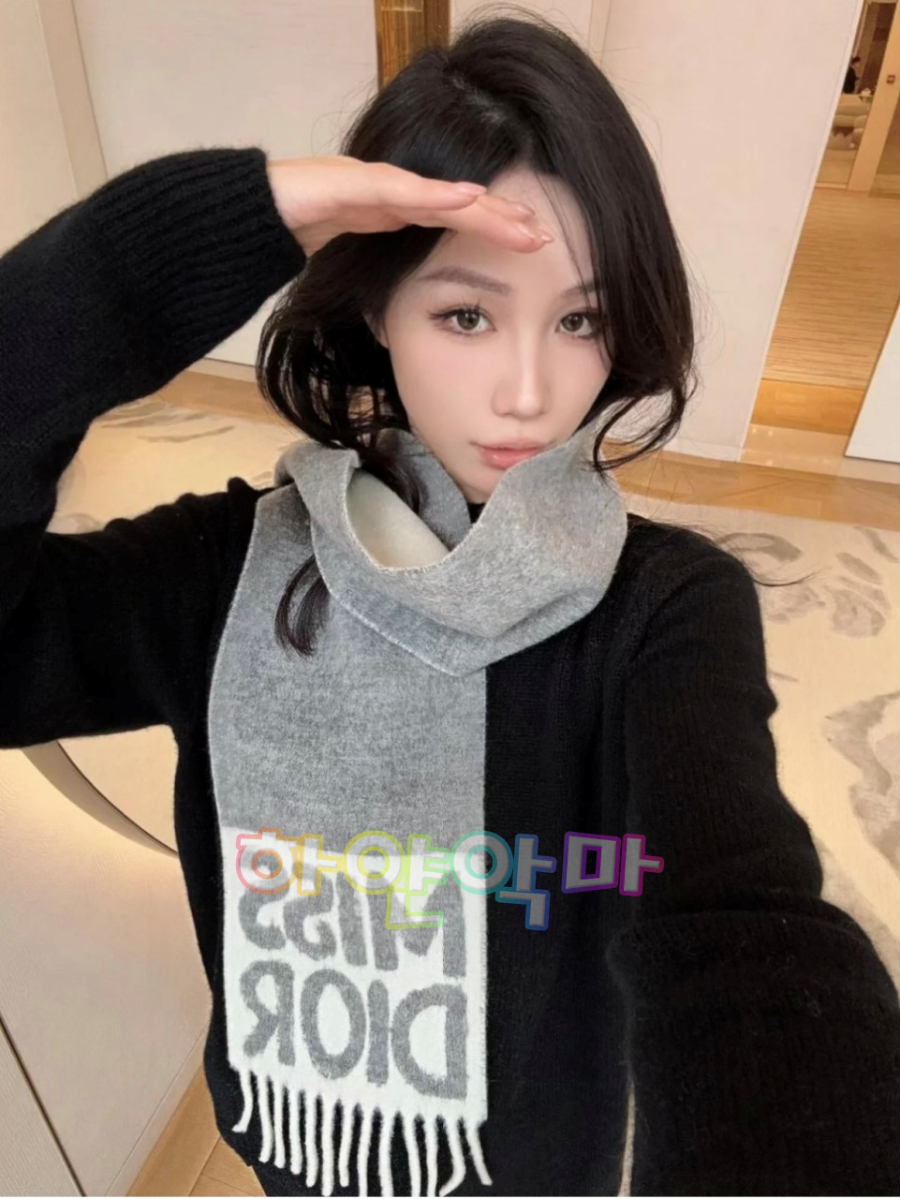 하얀악마 디올 목도리 (1).jpg