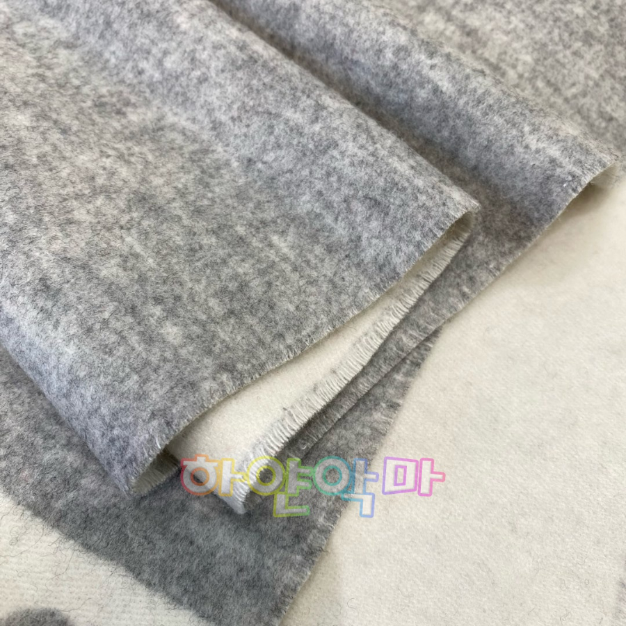 하얀악마 디올 목도리 (5).jpg