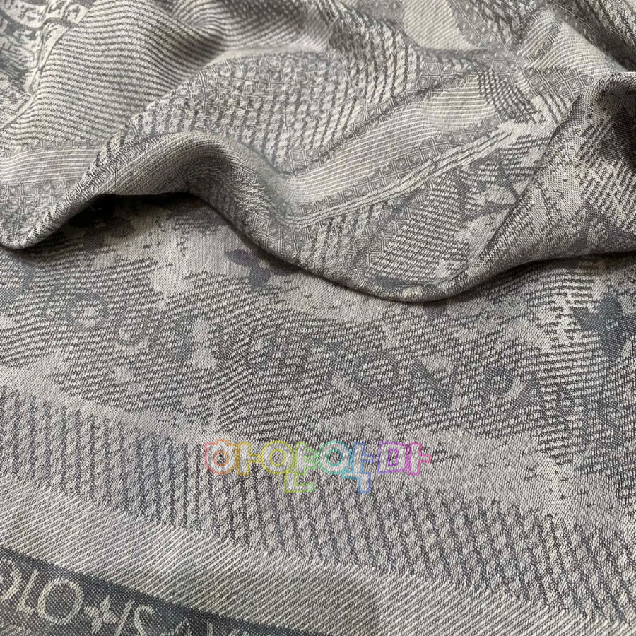 하얀악마 루이 스카프 (4).jpg