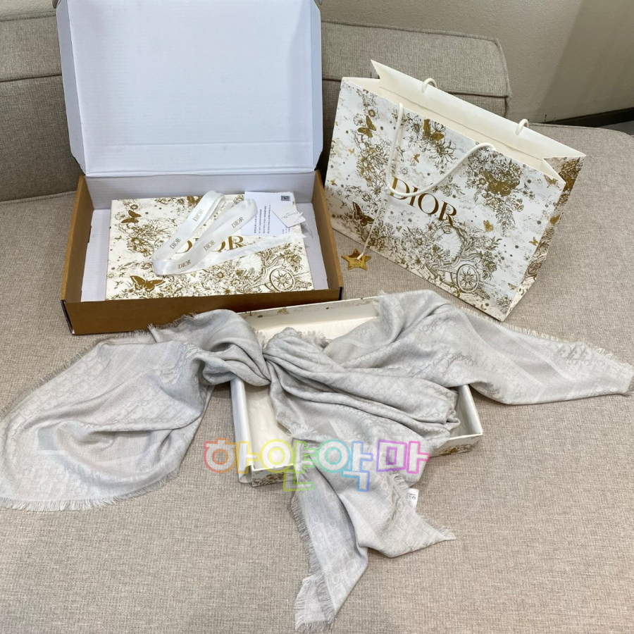 하얀악마 디올 스카프 (11).jpg
