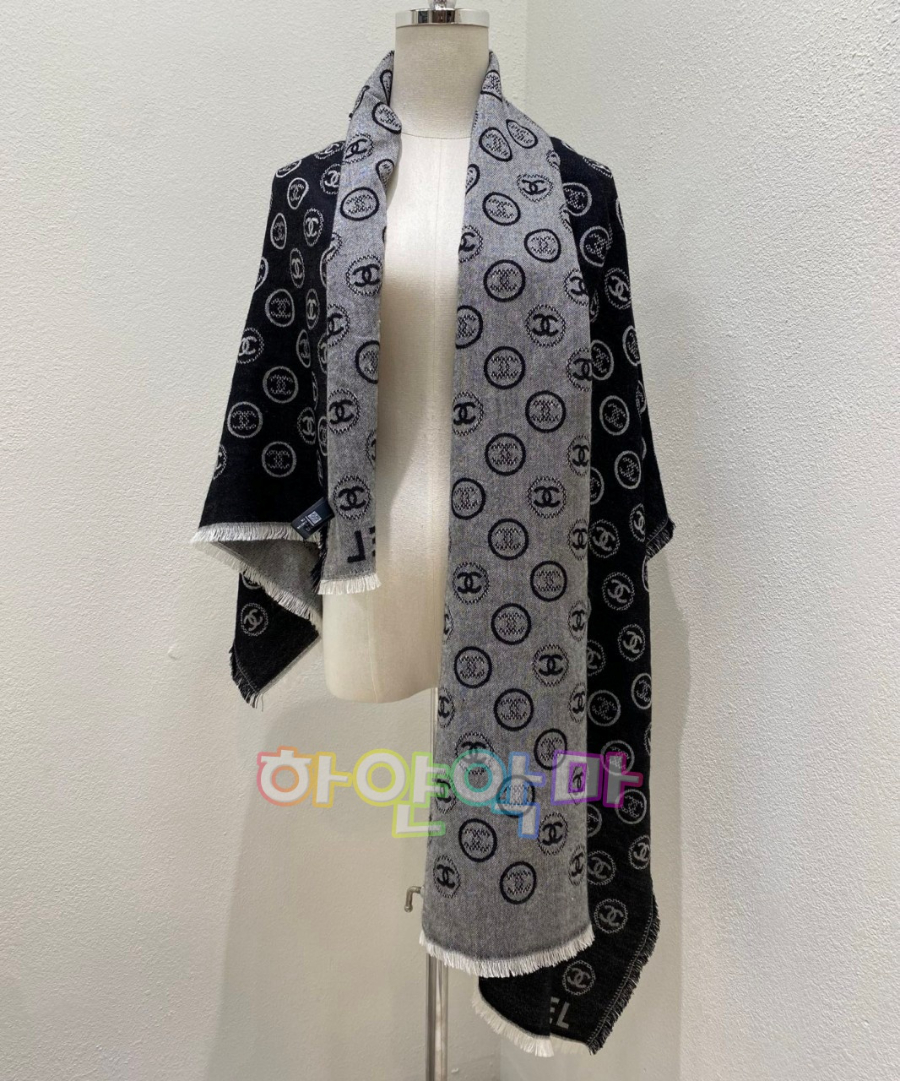 하얀악마 샤넬 스카프 (1).jpg