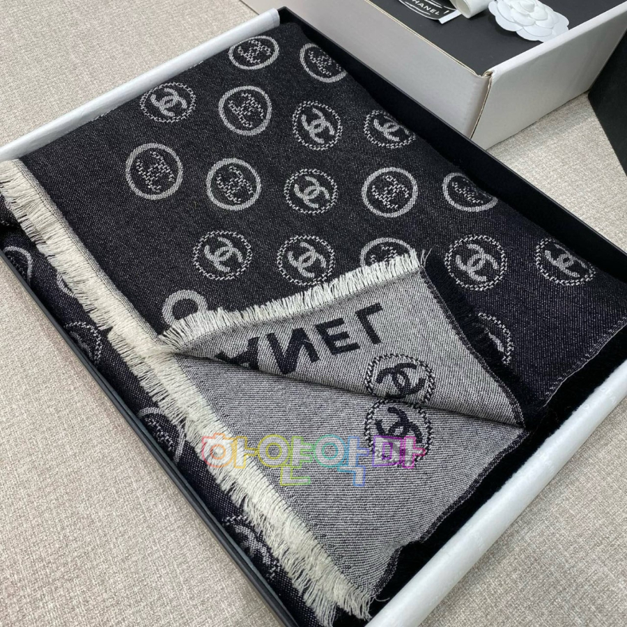 하얀악마 샤넬 스카프 (3).jpg