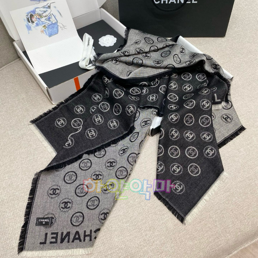 하얀악마 샤넬 스카프 (9).jpg