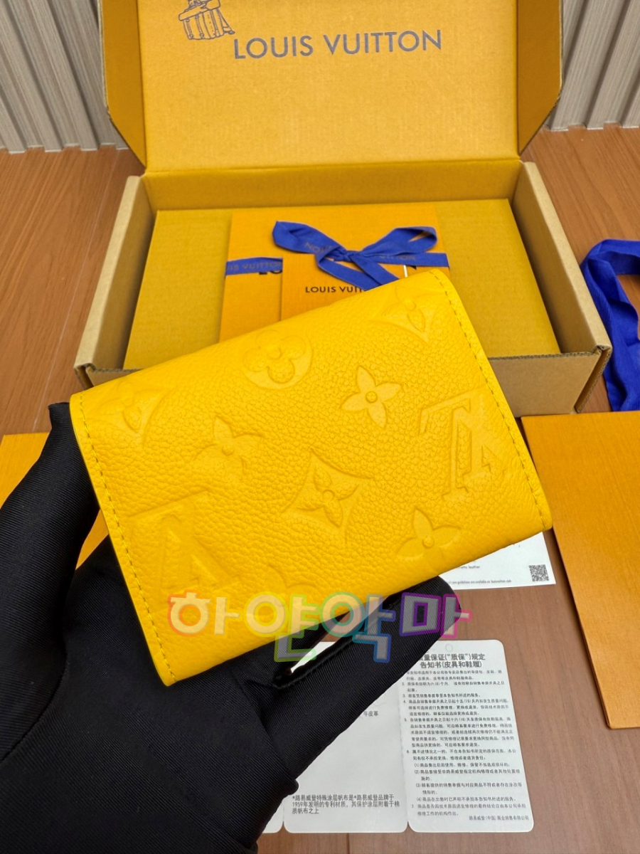 하얀악마 루이 지갑 (11).jpg