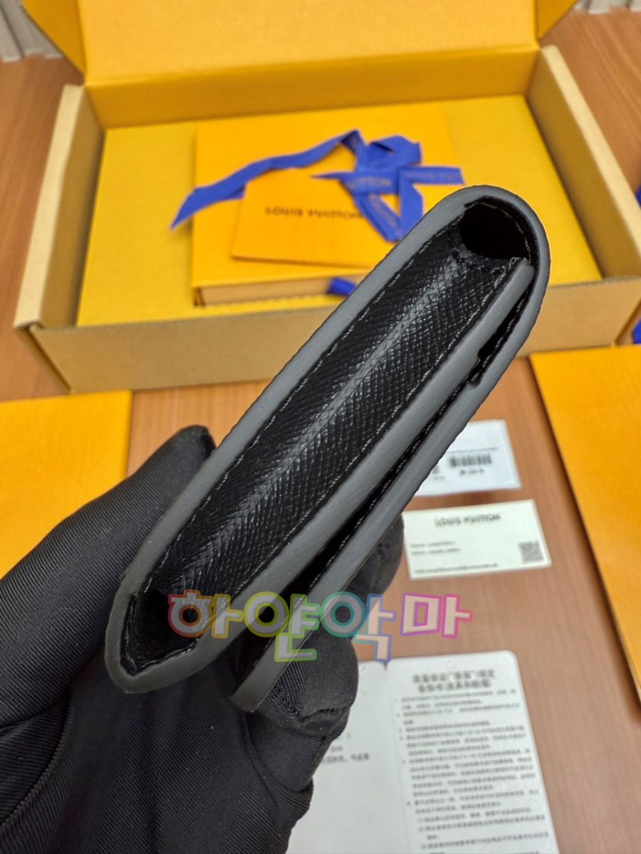 하얀악마 루이 지갑 (12).jpg