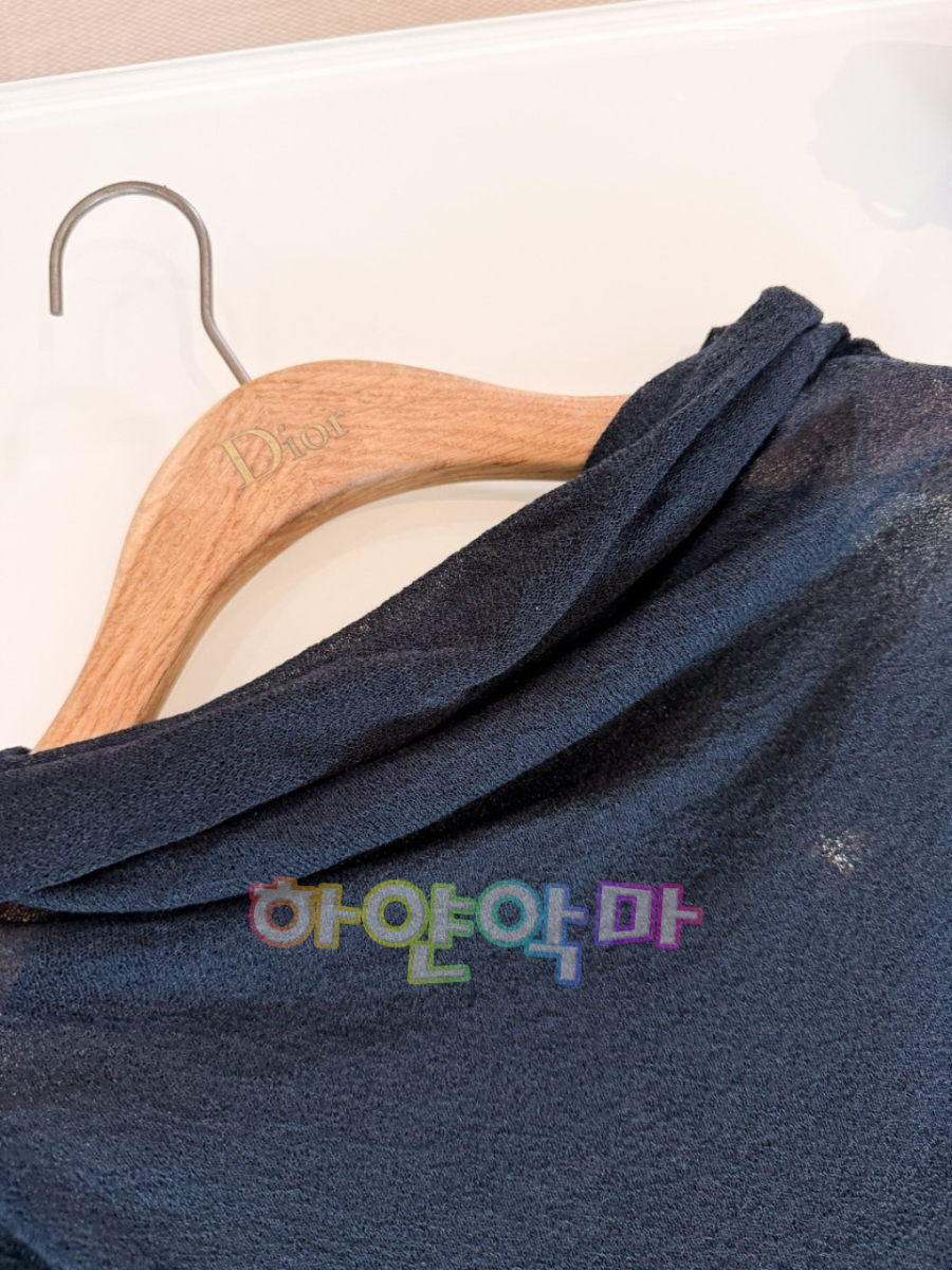 하얀악마 디올 니트 (12).jpg