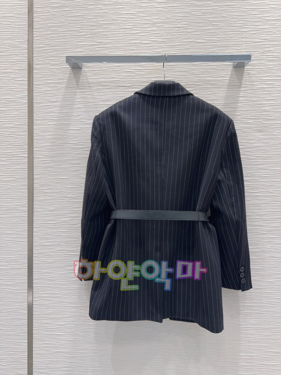 하얀악마 프라다 자켓 (12).jpg