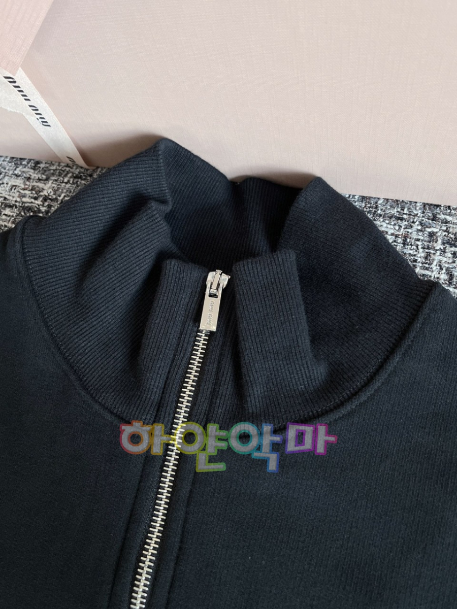 하얀악마 미우 반집업 (15).jpg