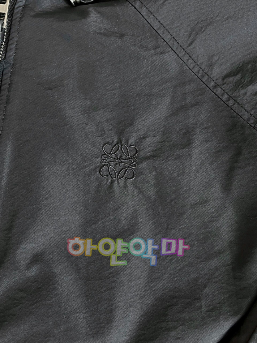 하얀악마 로에베 자켓 (16).jpg