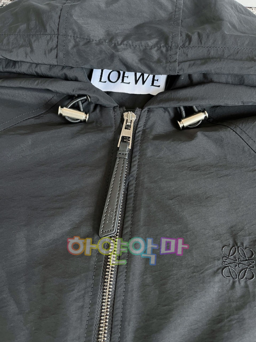 하얀악마 로에베 자켓 (15).jpg