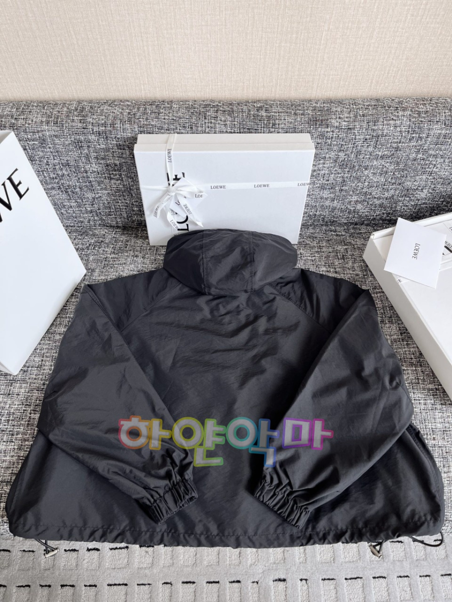 하얀악마 로에베 자켓 (20).jpg