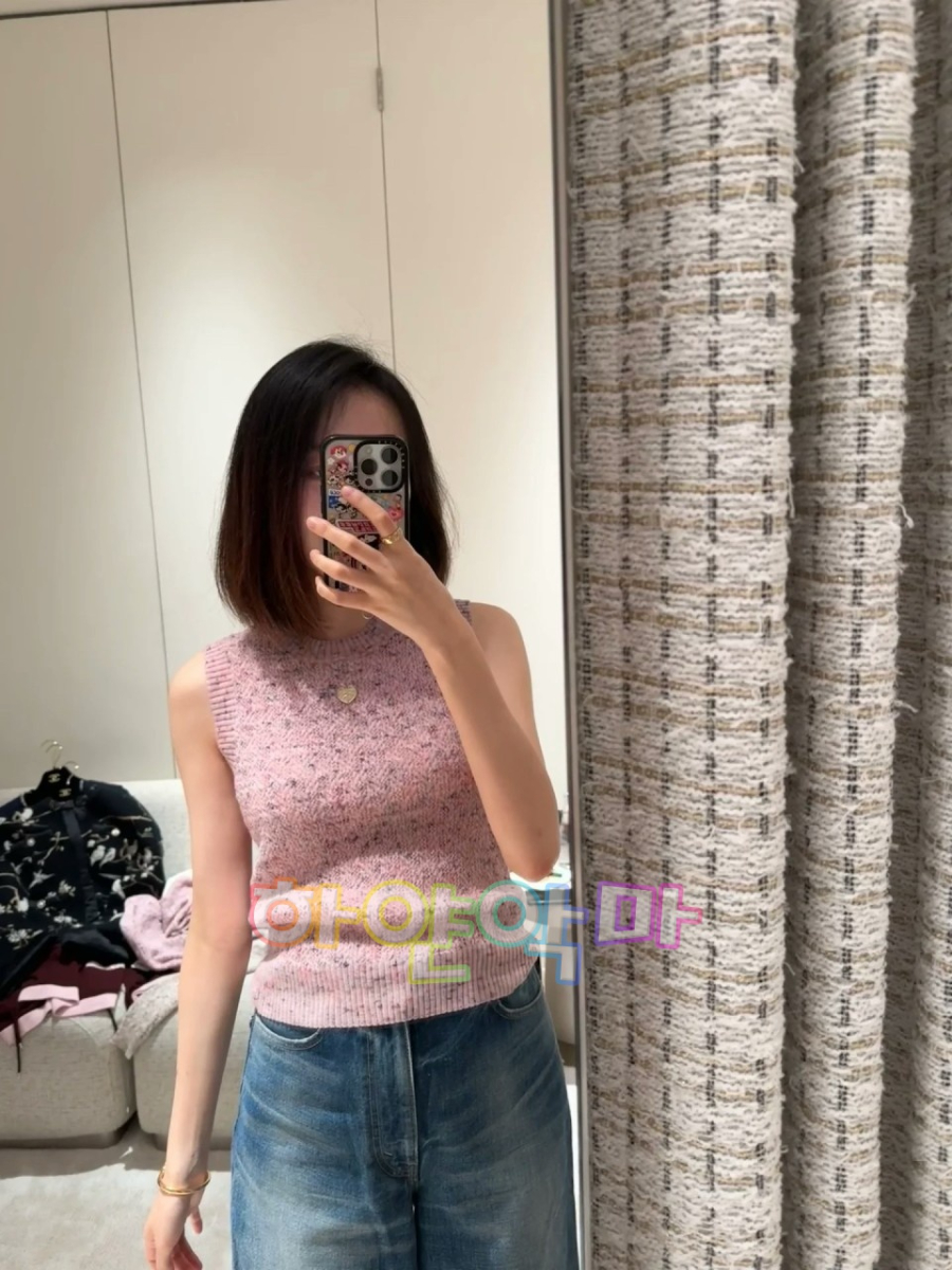 하얀악마 샤넬 조끼 (2).jpg