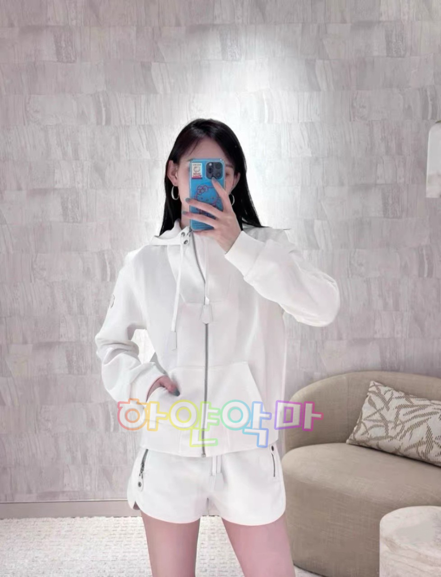 하얀악마 루이 집업 (1).jpg