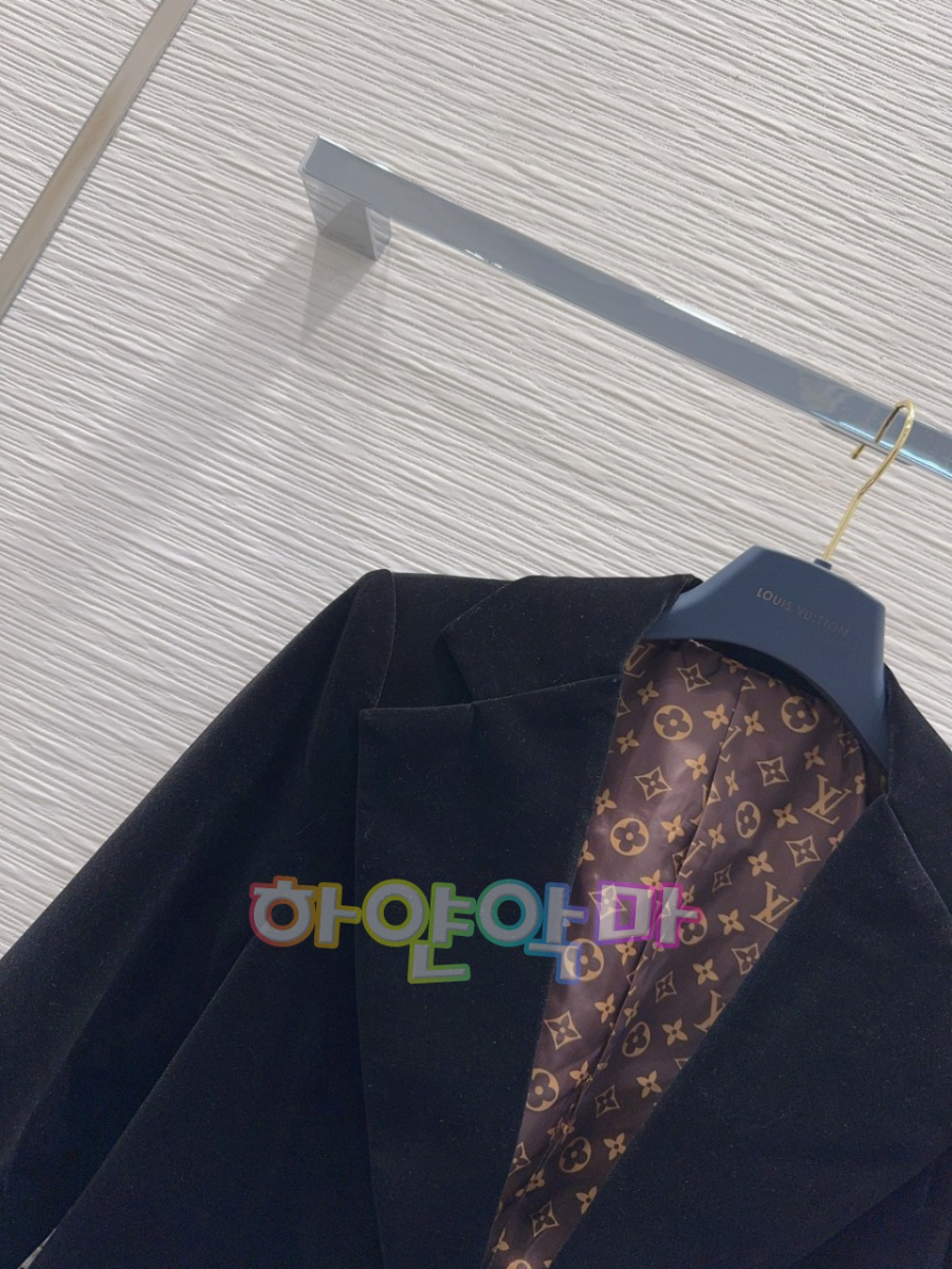 하얀악마 루이 자켓 (6).jpg